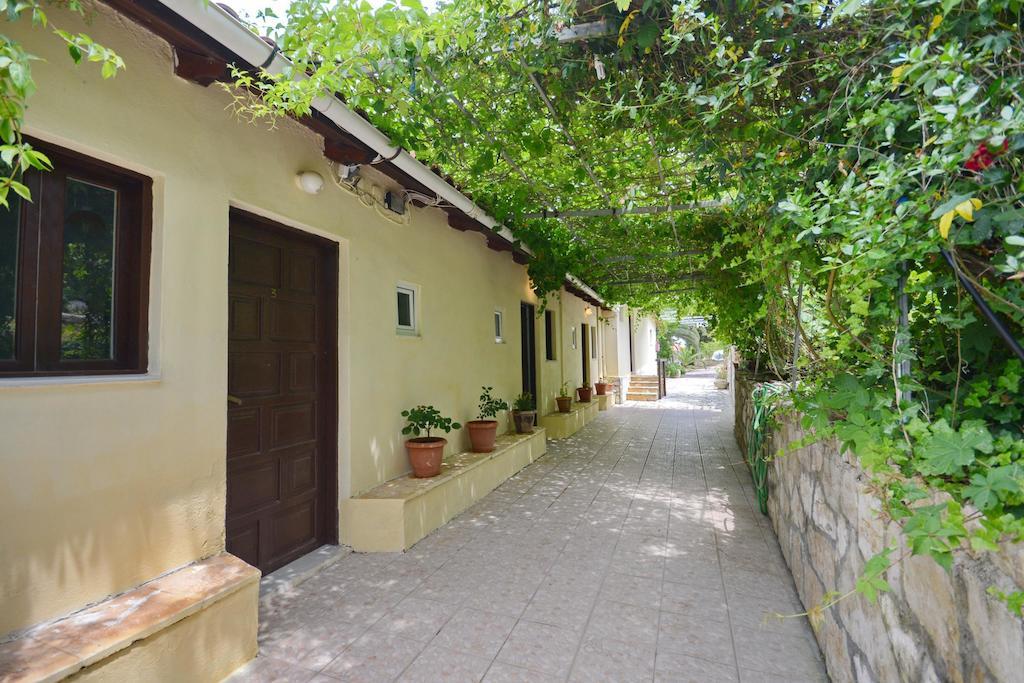 Liokorni Village Gaios Exteriör bild